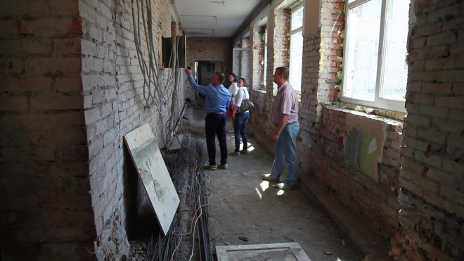 Школу № 6 в Выборге спасают от трещин в стенах и расшатанного фундамента