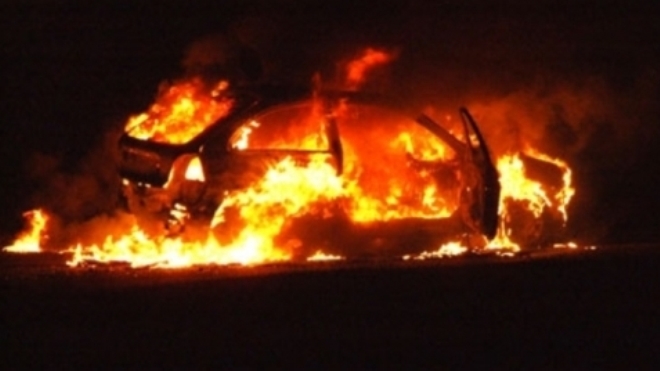 ДТП в Санкт-Петербурге: на Мурманке в аварии сгорели грузовик и легковушка, на Народной КАМАЗ подмял Хендэй
