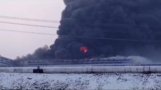 В Бурятии локализовали пожар в здании ГОК "Озерный"