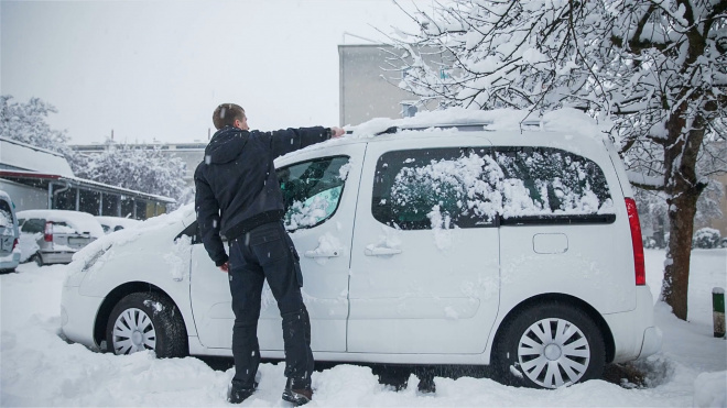 Автоэксперт назвал пять способов "убить" машину зимой