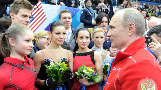 Юлию Липницкую после блистательной произвольной программы на Олимпиаде в Сочи 2014 похвалил президент Путин