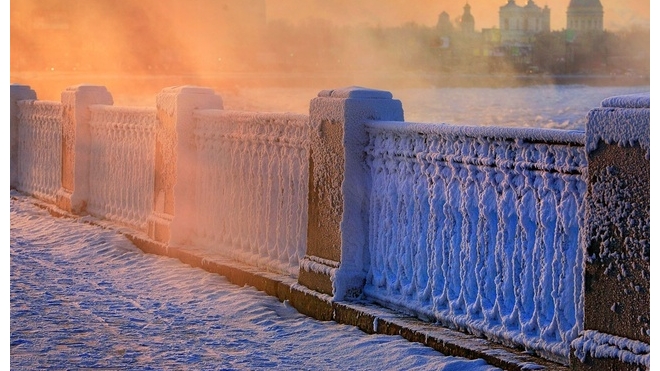 В Петербурге ожидаются морозы. Энергетики перешли на усиленный режим работы