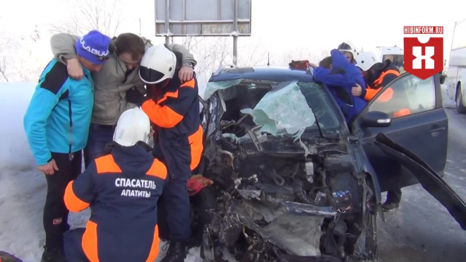 В Мурманской области произошла страшная авария: среди 15 пострадавших есть дети   