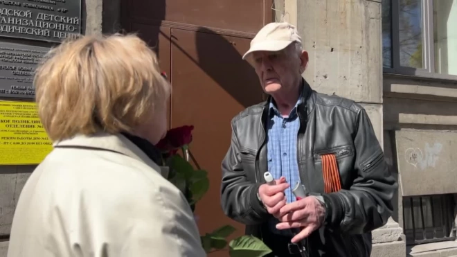 В Петербурге с Днем Победы поздравили  народного артиста России Николая Мартона