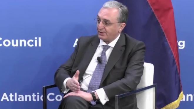Глава МИД Армении назвал продуктивными переговоры в Вашингтоне