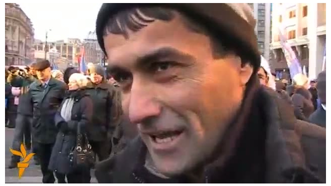 На митинг «ЕдРа» на Манежной в поддержку Путина согнали дворников-гастарбайтеров