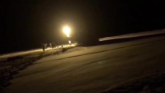 Момент падения вертолета Ми-8 в Ульяновской области записали на видео