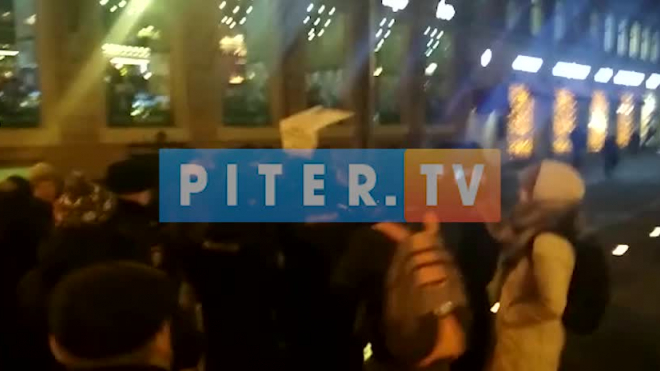 В центре Петербурга прошли пикеты в поддержку крымских татар 