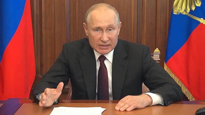 Путин предложил расширить программу льготной ипотеки 