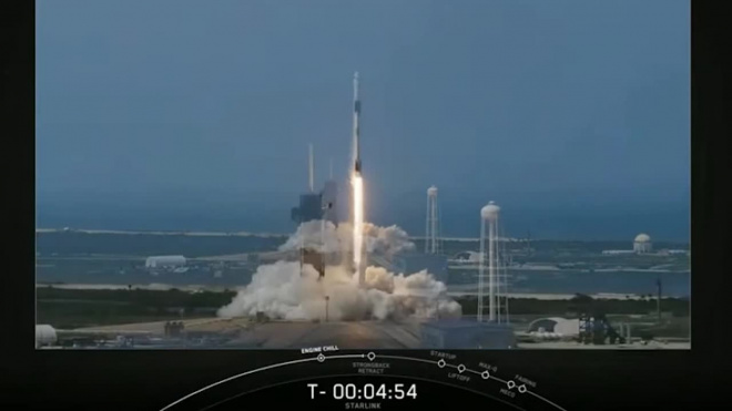 Falcon 9 стартовала во Флориде с группой интернет-спутников Starlink