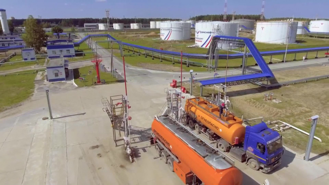 В Россию из Белоруссии вернулись 80 тыс. тон загрязненной нефти