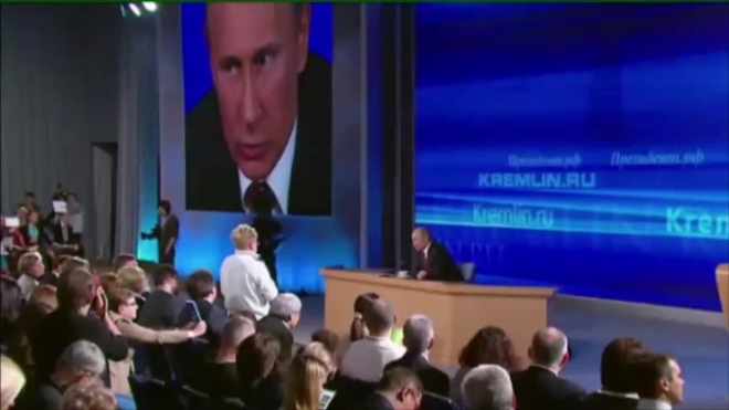 На пресс-конференцию Путина принесли Челябинский метеорит