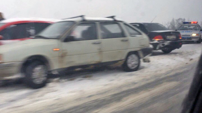 Ужасающее фото: Водитель и пассажир погибли в страшной аварии на Киевском шоссе 