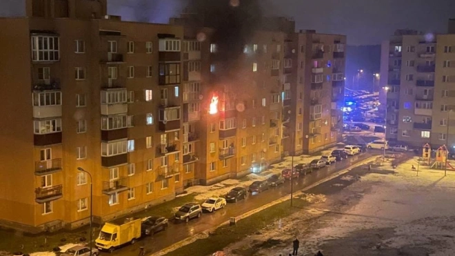 В пожаре на Окраинной улице пострадали женщина и две девочки