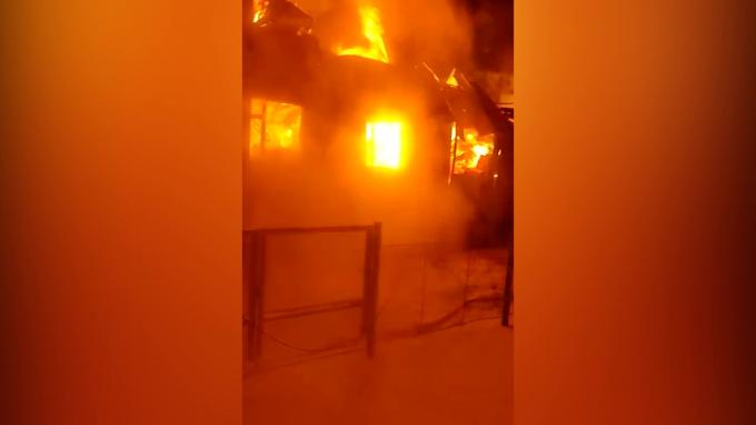 В Якутии ликвидировали пожар в многоквартирном доме