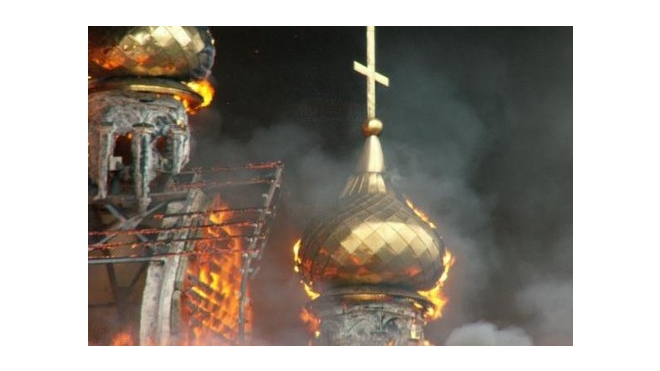 Перед крушением Боинга в Татарстане жгли православные храмы и подкладывали бомбы