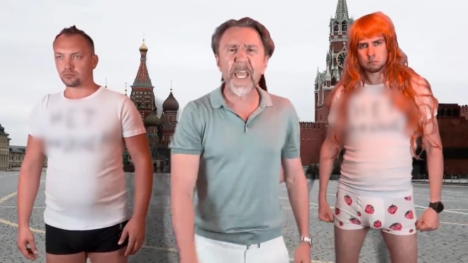 Лидер группы "Ленинград" Сергей Шнуров выпустил новый клип на своем YouTube-канале