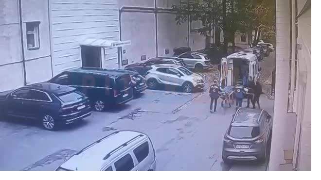 После падения школьника из окна гимназии в Петербурге завели дело