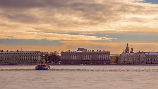 Петербург стал одним из лучших городов для путешествия в майские праздники