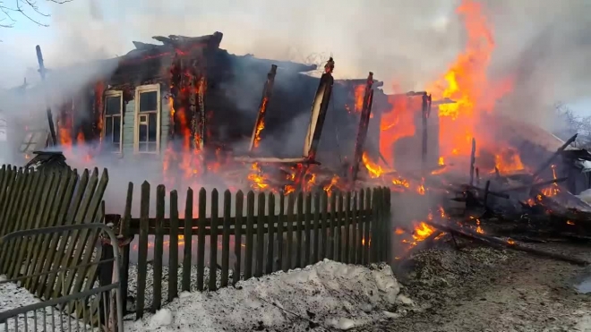  Видео: в Твери страшный пожар унес жизнь мужчины
