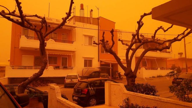 Марсианское видео с Крита: Остров накрыла красная песчаная буря