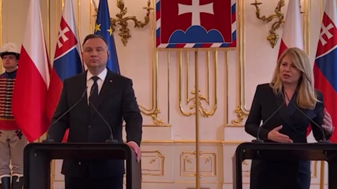 Президент Словакии разочарована позицией Венгрии по санкциям против России