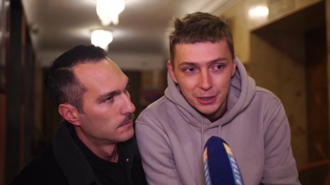 Театр "Практика" привезет в Петербург спектакль "Человек из Подольска Сережа очень тупой" 