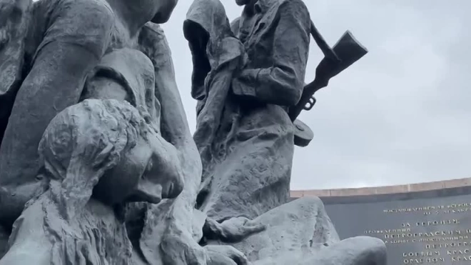 На всех петербургских мемориалах "Вечного огня" прошли технические работы