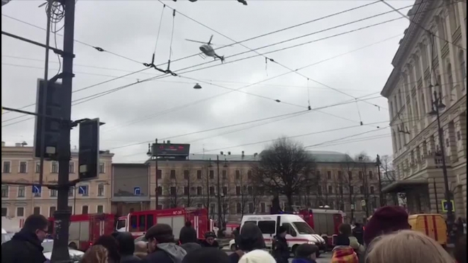 Несколько жертв теракта в метро Петербурга могли погибнуть под колесами поезда