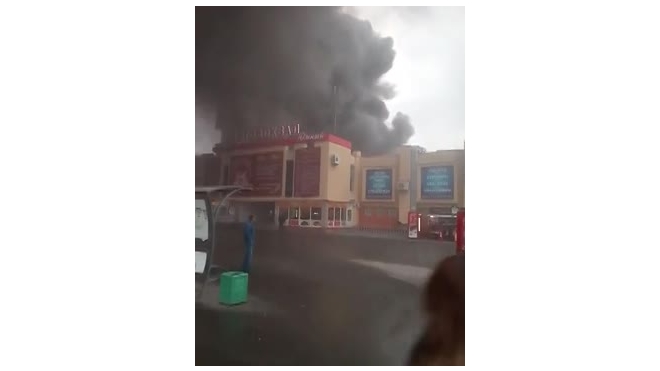 В Екатеринбурге загорелся автовокзал