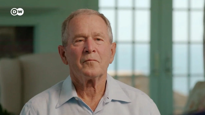 Буш назвал ошибкой решение США о выводе войск из Афганистана