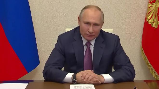 Путин подвел итоги работы правительства за год