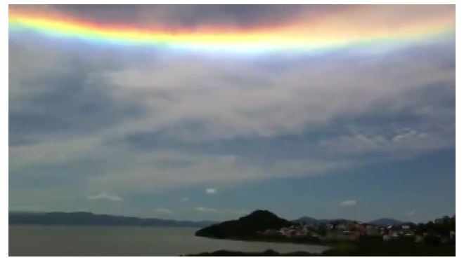 Необычное явление в небе поразило жителей Бразилии