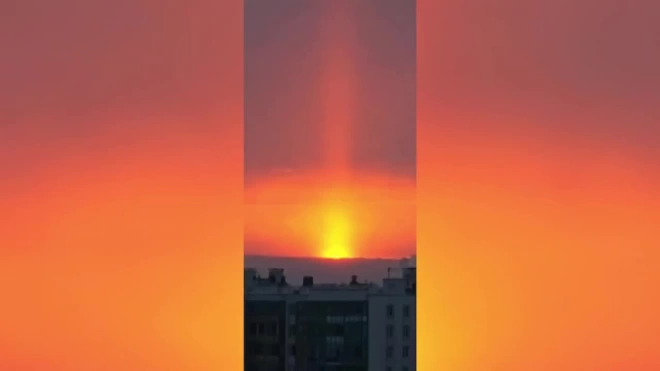 Петербуржцы 3 декабря наблюдали "солнечный столб"