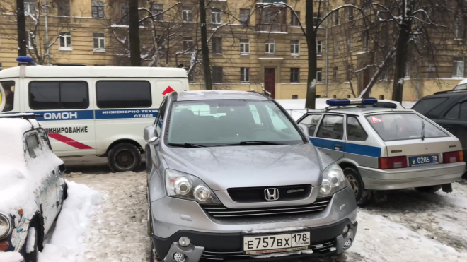 ДК "Выборгский" эвакуировали из-за звонка подростка