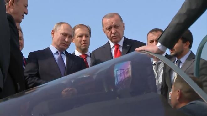 Путин и Эрдоган обсудили перспективы возобновления туристических обменов