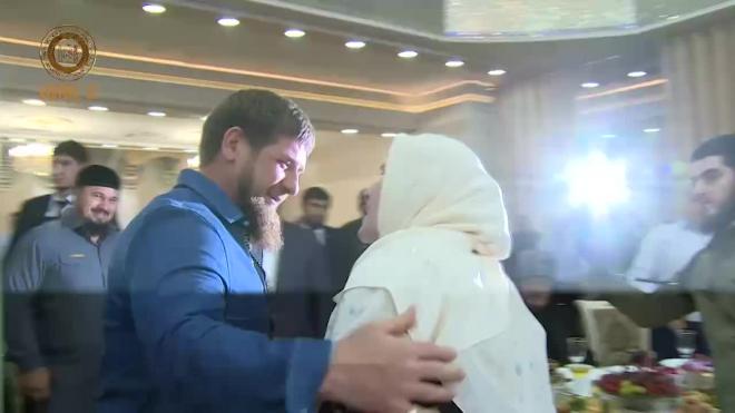 Кадыров разрешил проводить свадебные банкеты в Чечне