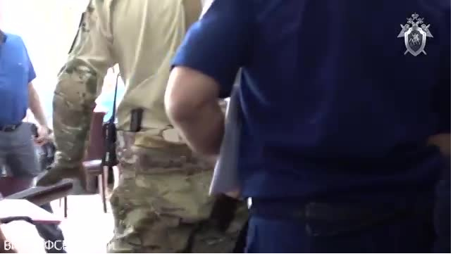Опубликовано видео задержания чиновников Дагестане