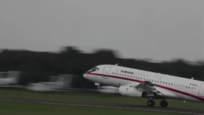 Видео последнего полета SSJ-100 набирает десятки тысяч просмотров