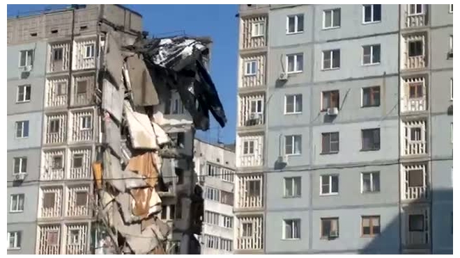 Растет число пострадавших от взрыва девятиэтажки в Астрахани