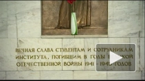 «Вся жизнь изменилась». В каких условиях жили вузы блокадного Ленинграда и как они приближали Победу