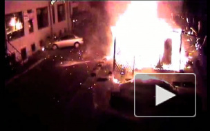 С "Подворьем" расправились, как с "Повари"? УНИКАЛЬНОЕ ВИДЕО поджога ресторана С "Подворьем" расправились, как с "Повари"? УНИКАЛЬНОЕ ВИДЕО поджога ресторана