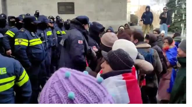 В Тбилиси задержали шесть человек на акции протеста