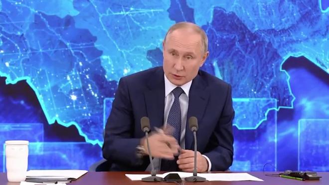 Путин допустил обсуждение введения международных сертификатов для привитых от коронавируса 