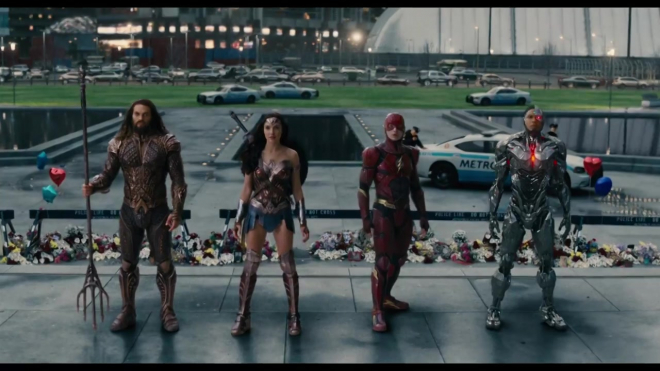 Трейлер "Лиги справедливости": крутая Чудо-женщина и намек на возвращение Супермена