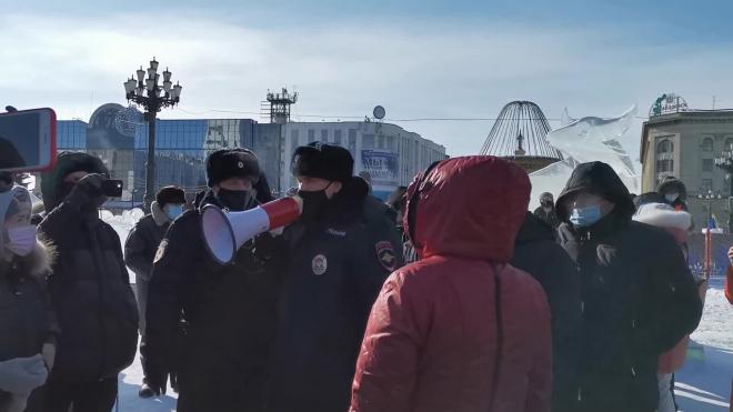В Хабаровске за участие в несогласованной акции задержали 13 человек 