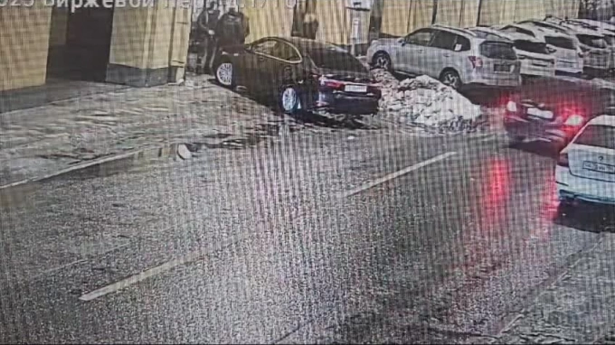 В Петербурге участника СВО избили за замечание о неправильной парковке 