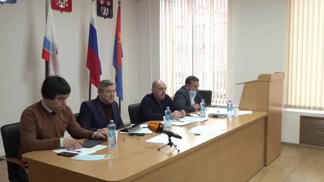 Ильдар Гилязов призвал управляющие компании заняться ремонтом домов в центре города