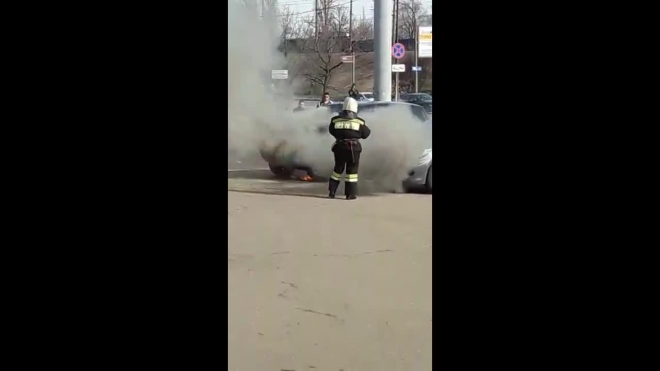 В Воронеже на улице Ленина горел автомобиль