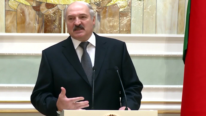 Лукашенко пообещал не допустить в Белоруссии майдана